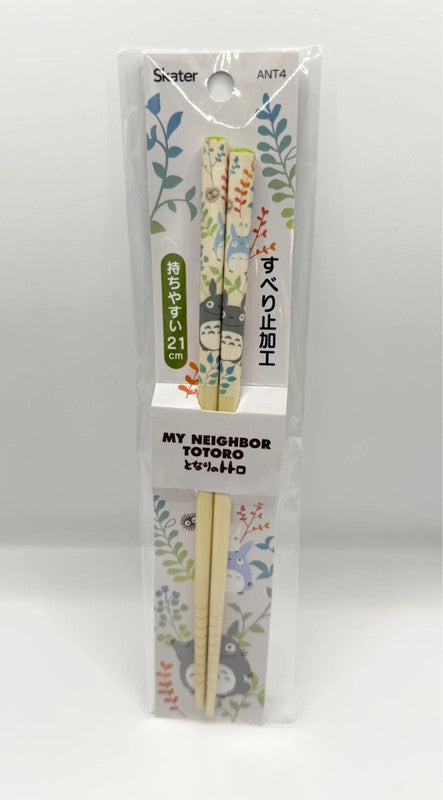 Studio Ghibli Totoro Leaf Design Chopsticks