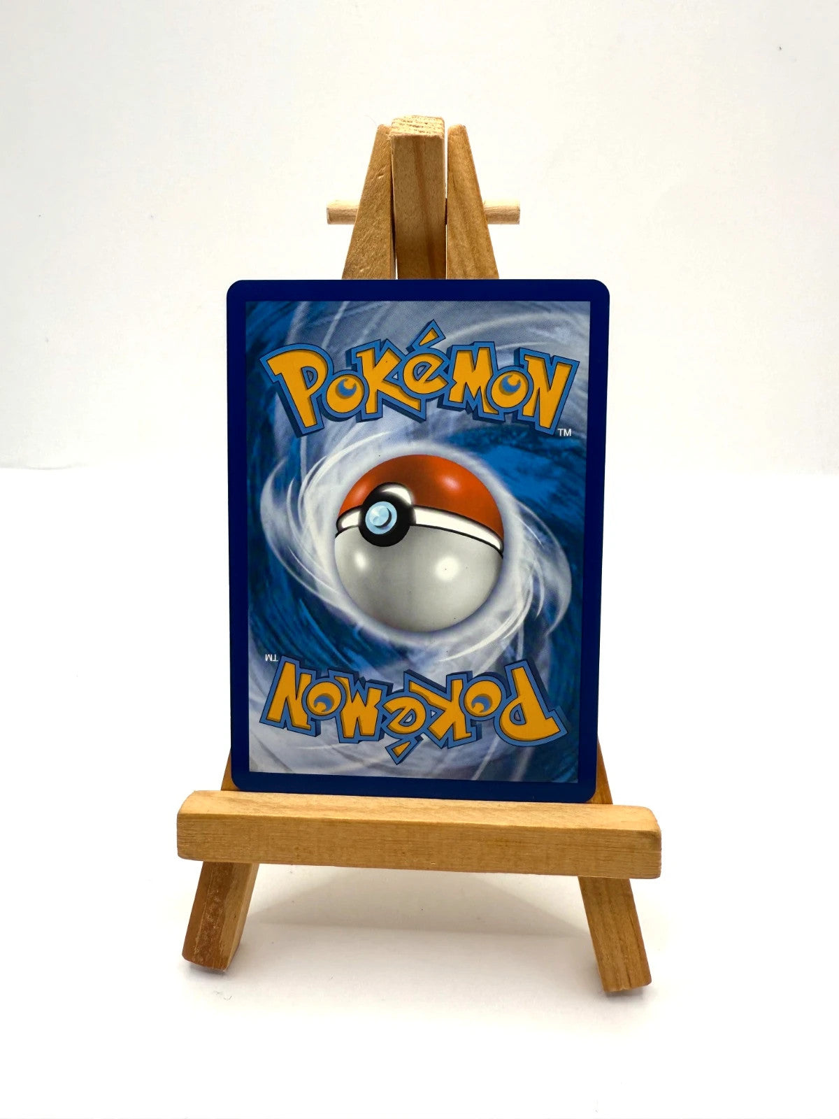 Pikachu Hidden Fates 19/68 Regular NM