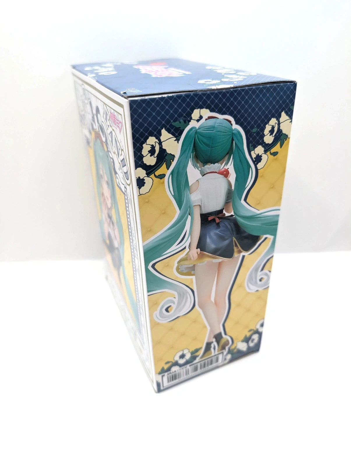 Hatsune Miku Wonderland snow White Ver. Figure TAITO 2021 Prize Vocaloid Japan