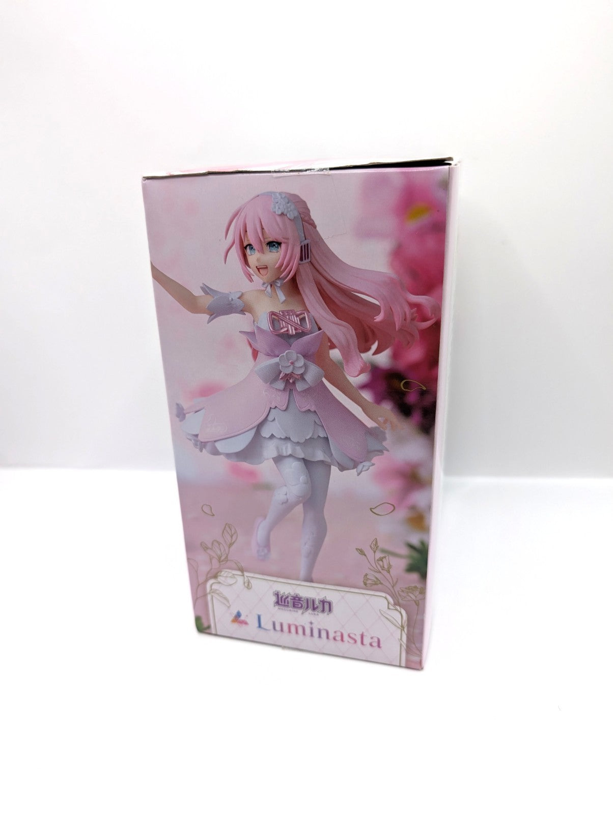 New and sealed Megurine Luka Hatsune Miku Series Luminasta Figure Prize Sega