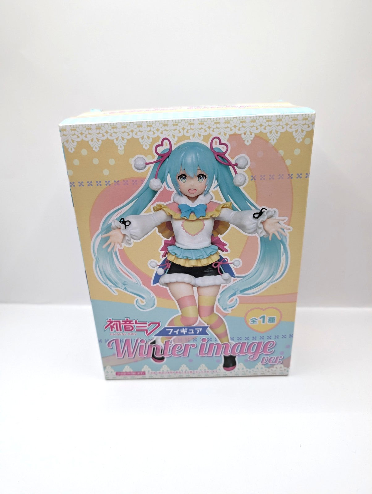 New and sealed Hatsune Miku Figure Winter Image Ver. Vocaloid 6.3"