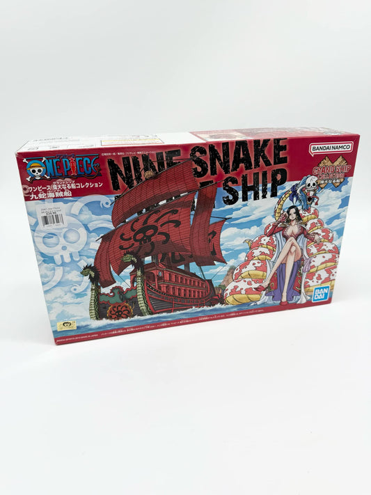 Bandai Japan Exclusive One piece Nine Snake Ship Model Kit New Sealed