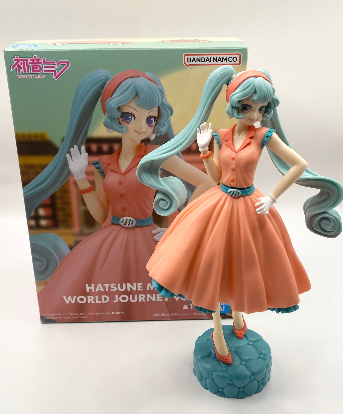 Hatsune Miku World Journey Bandai Vol 1 Figurine