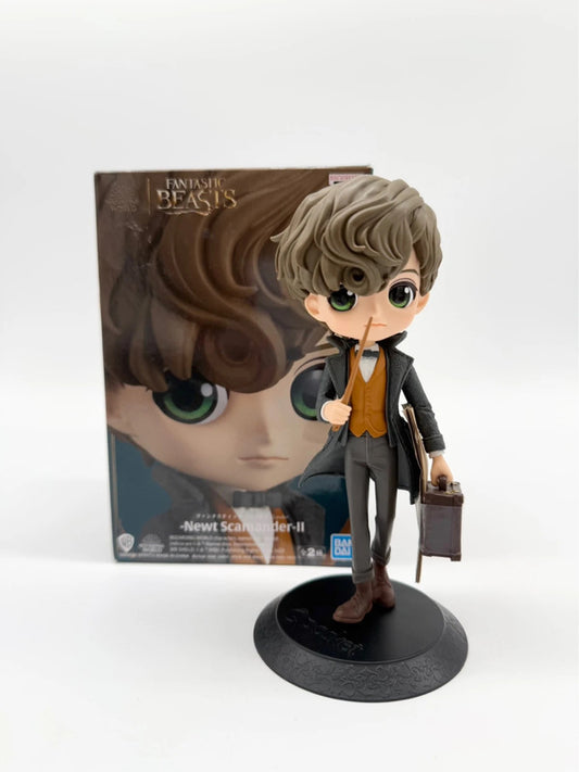 Wizarding World Fantastic Beasts Newt Scamander II QPosket Figurine