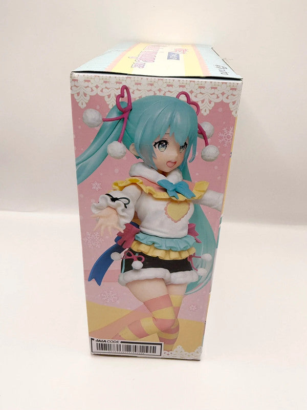Hatsune Miku Winter Image Taito Figurine