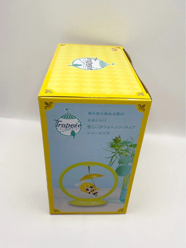 Kagamine Rin Trapeze Official Figurine by FuRyu Japan