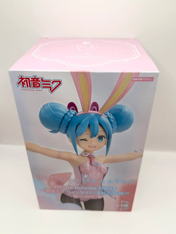 Hatsune Miku Bi Cute Bunnies FuRyu Figurine