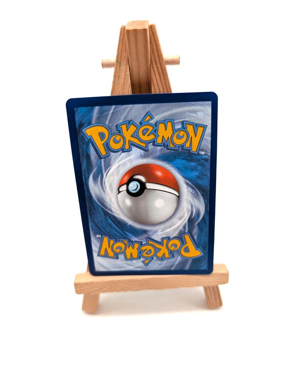 Radiant Tsareena 016/195 Radiant Rare Silver Tempest Pokemon