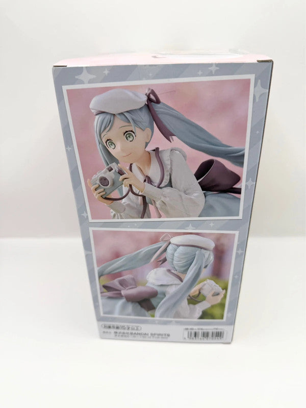 Hatsune Miku Holiday Memories Bandai Banpresto Photography Style