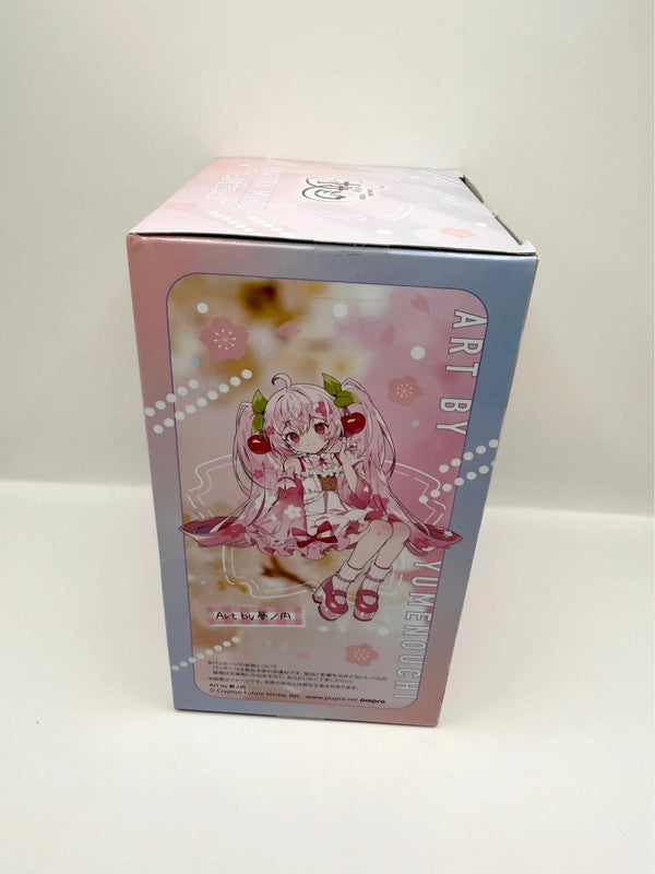 Hatsune Miku Sakura Miku Version FuRyu Official Noodle Stopper Figurine