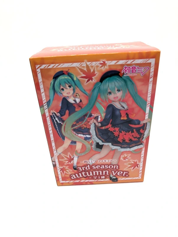 New & Sealed Official Hatsune Miku 3rd Season Autumn Version Taito Figurine