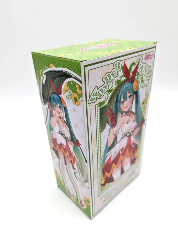 New & Sealed Hatsune Miku Wonderland Edition Figurine Official Red & Green Taito