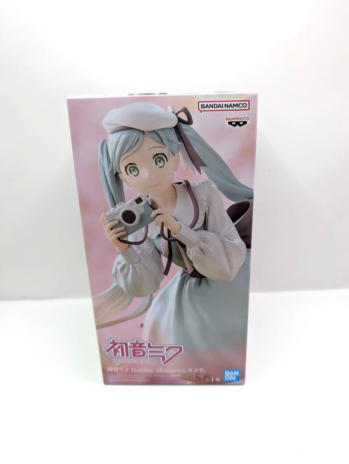 Hatsune Miku Holiday Memories Bandai Official Figurine