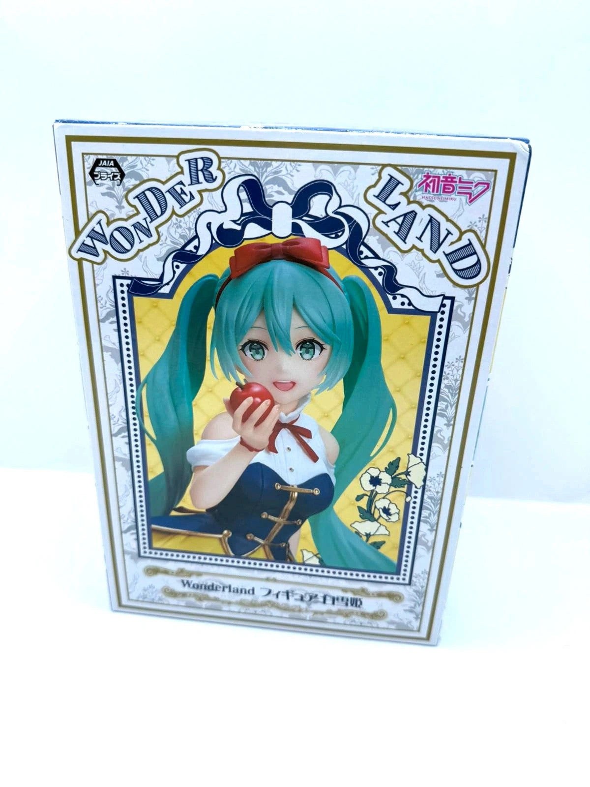 Hatsune Miku Wonderland snow White Ver. Figure TAITO 2021 Prize Vocaloid Japan