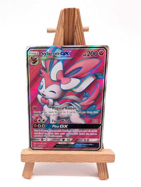 Pokémon TCG Sylveon GX Full Art Guardians Rising Card 140/145