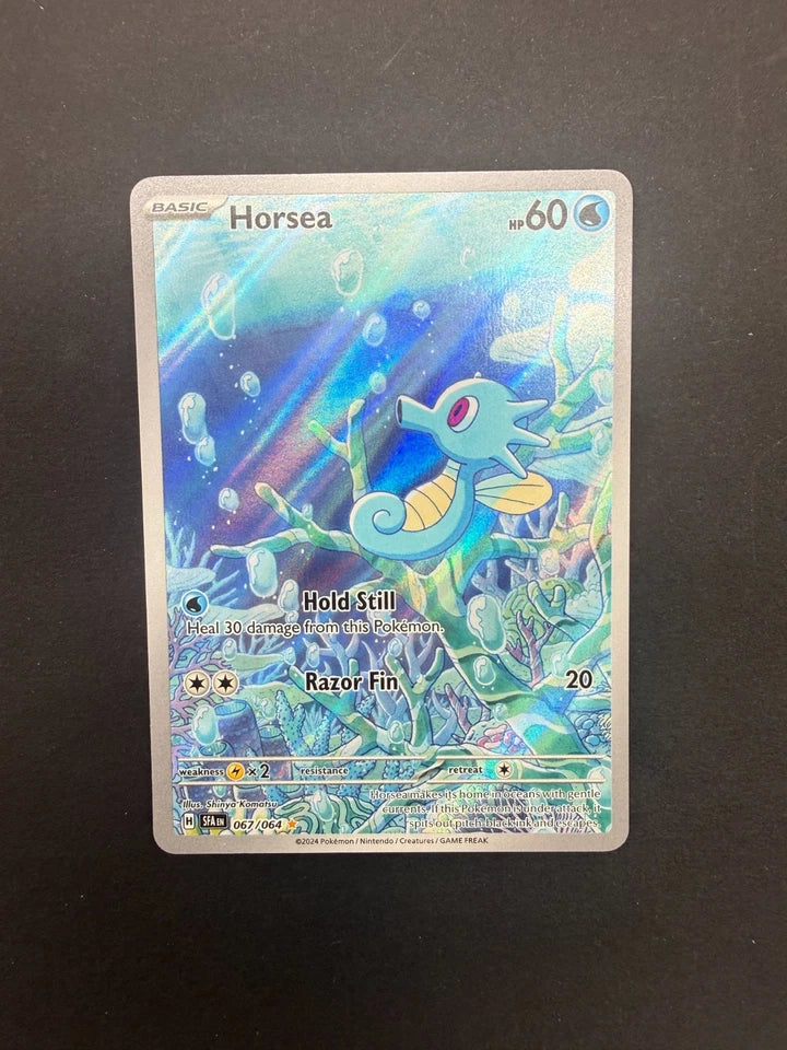 Horsea 067/064 Illustration Rare Pokémon Sv: Shrouded Fable Holo NM